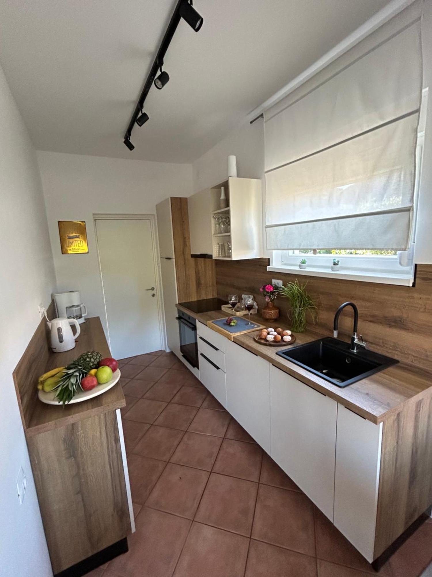 Apartments Come&Stay Punat Eksteriør bilde